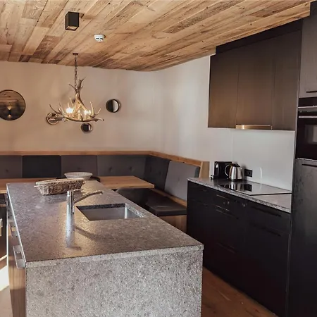 Hotel Pure Warth Arlberg 4*